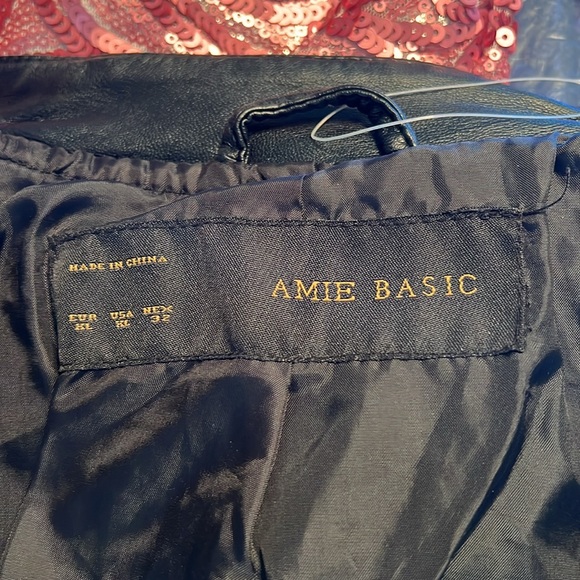 Leather faux black biker jacket tailored fit size XL - Picture 9 of 9